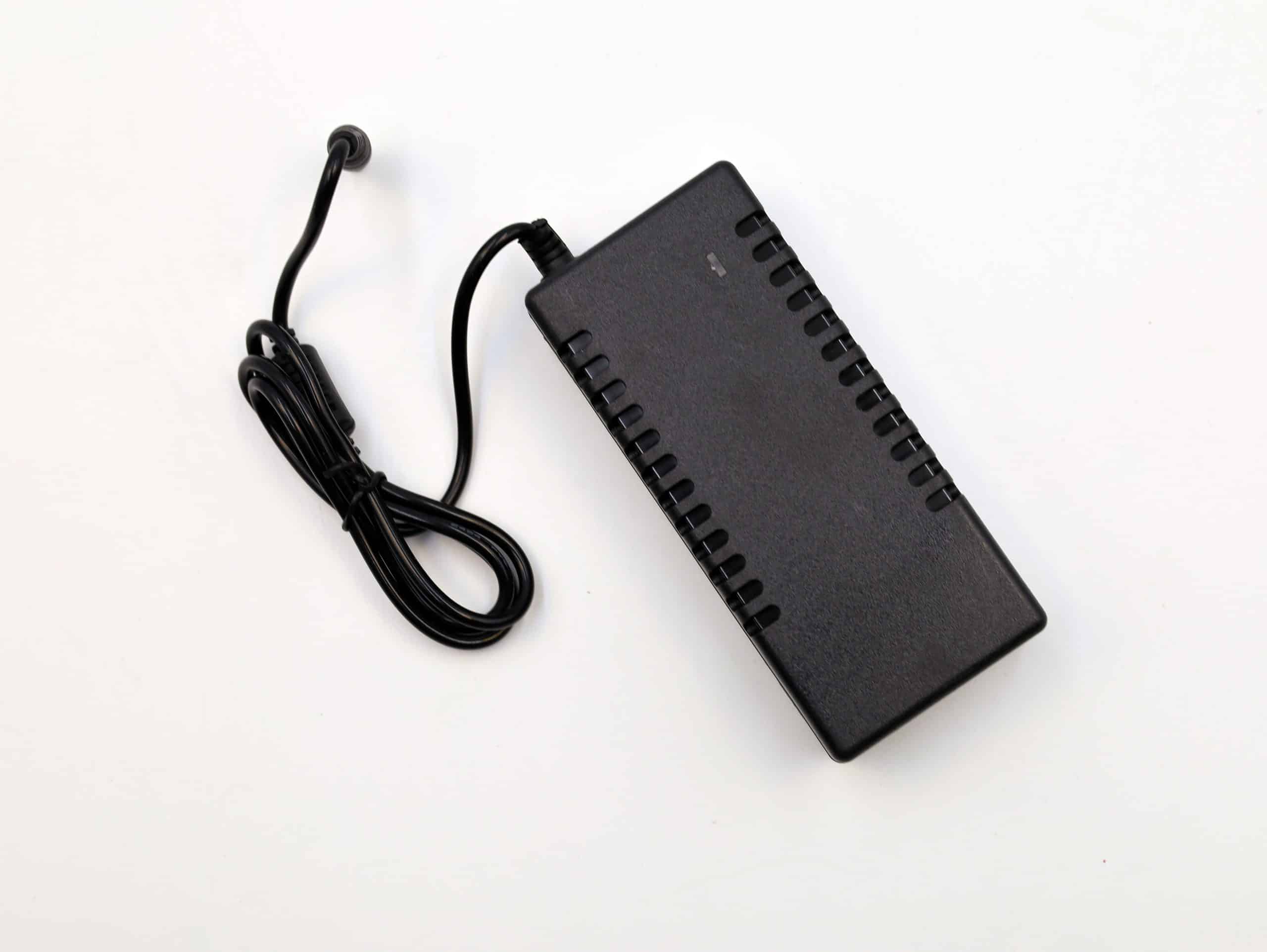 محولة راوتر 9v