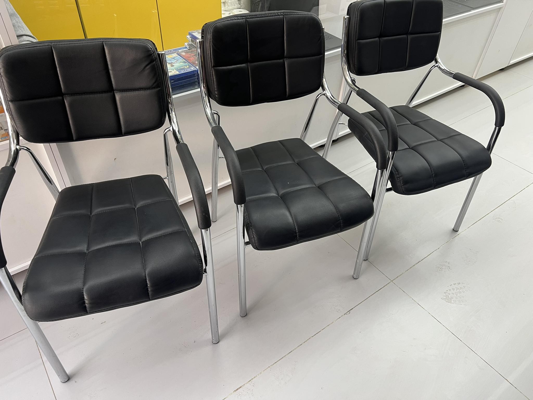 كرسي مكتبي جلد يده